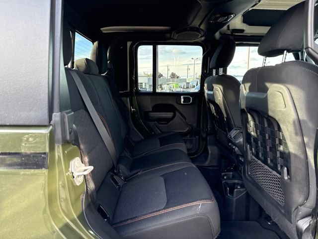 Used 2022 Jeep Gladiator Mojave w/ Trailer Tow Package AWD/4WD image 12