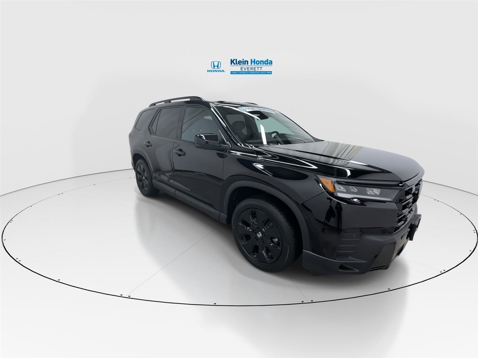 New 2026 Honda Pilot Black Edition image 3