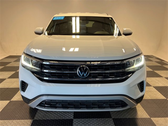 Certified 2023 Volkswagen Atlas Cross Sport SE image 2