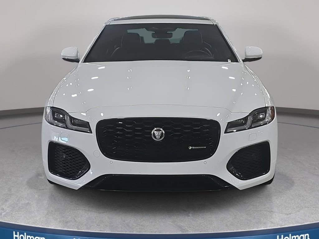 Used 2023 Jaguar XF R-Dynamic SE AWD/4WD image 3