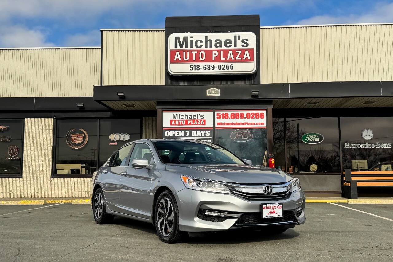 Used 2016 Honda Accord EX image 2