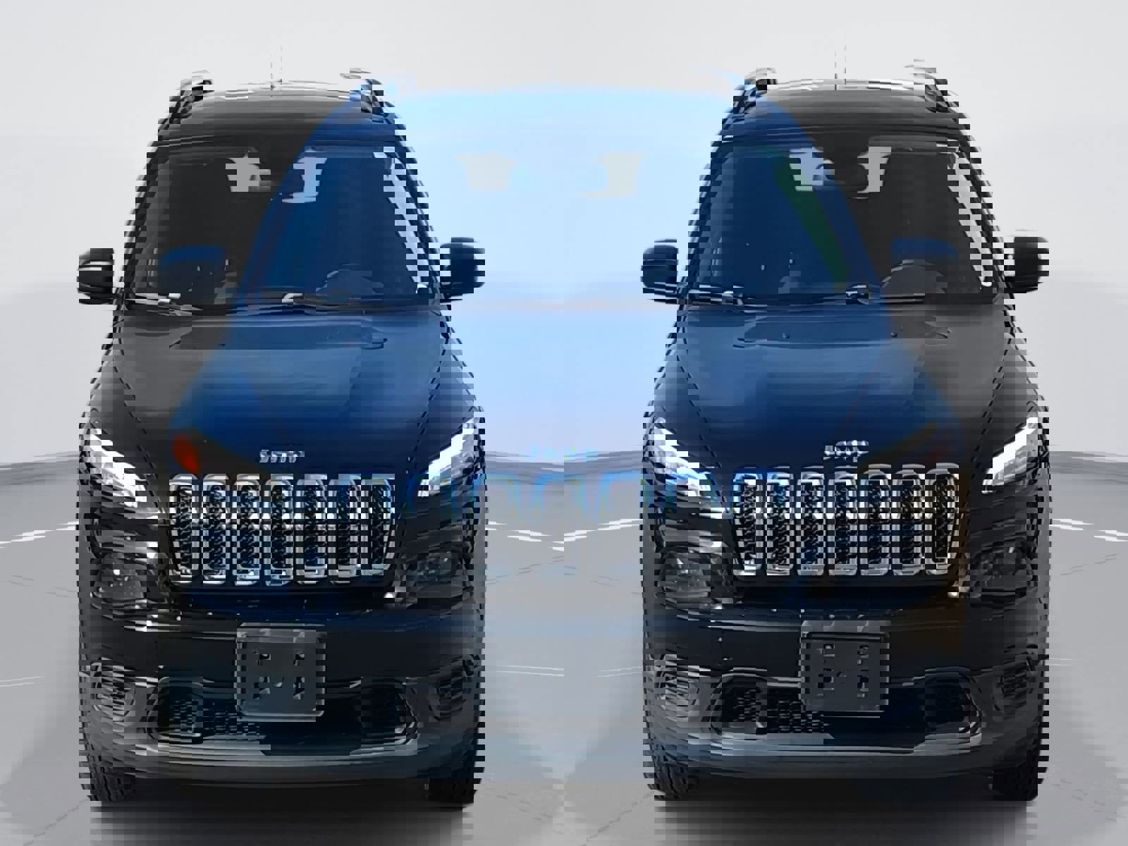 Used 2016 Jeep Cherokee Sport image 2