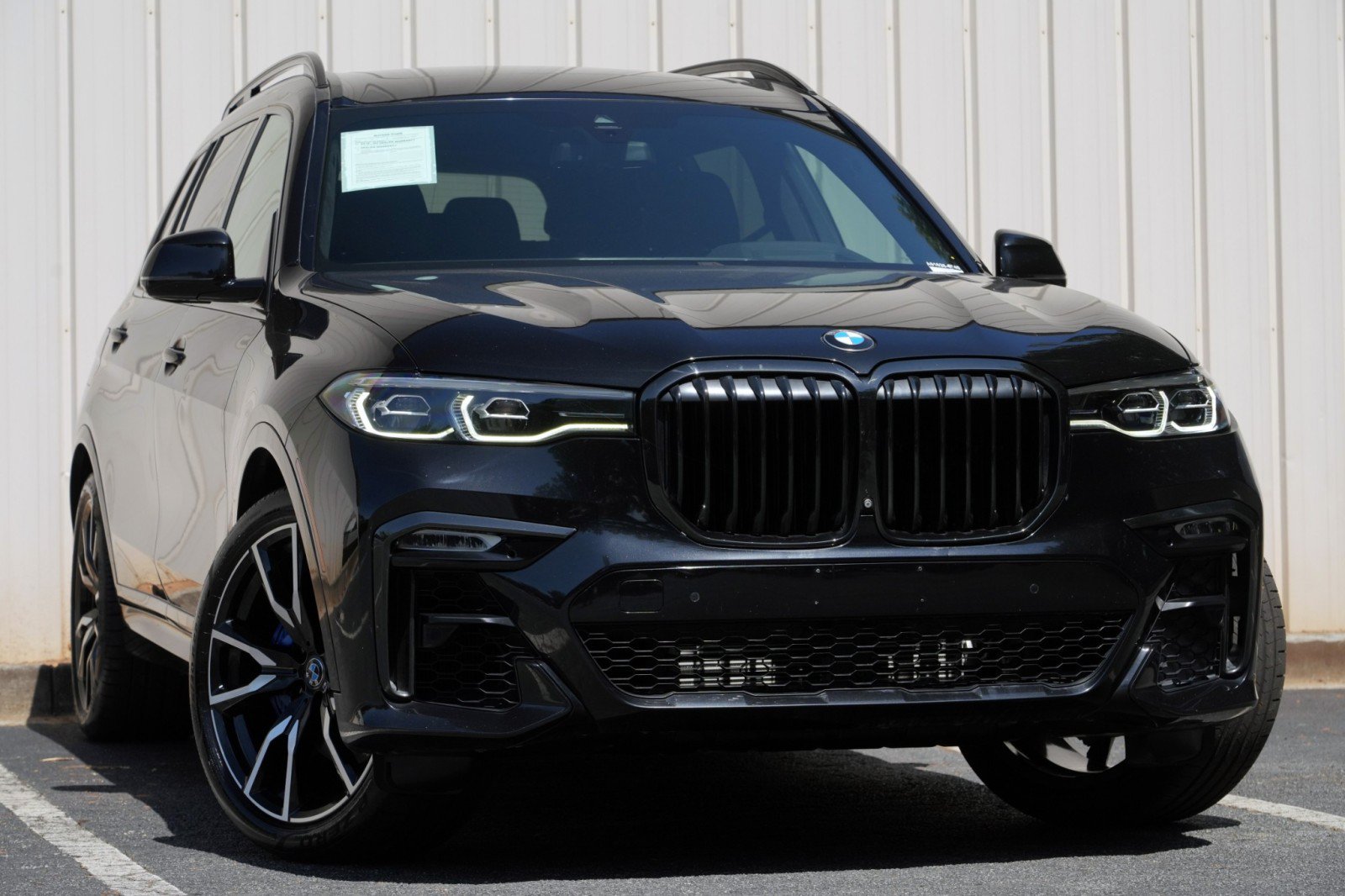 Used 2020 BMW X7 xDrive40i w/ M Sport Package AWD/4WD image 4