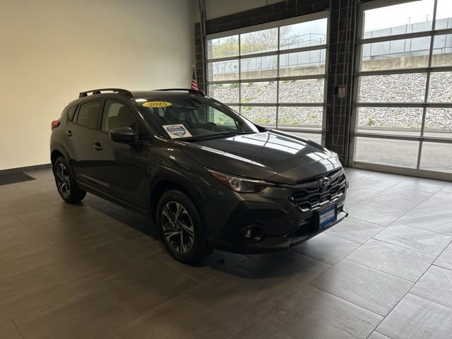 Used 2025 Subaru Crosstrek 2.0i Premium AWD/4WD image 3