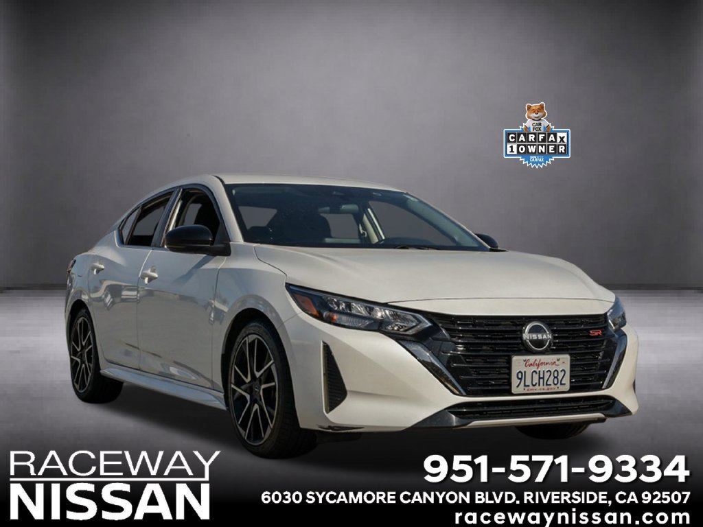 Used 2024 Nissan Sentra SR FWD image 1