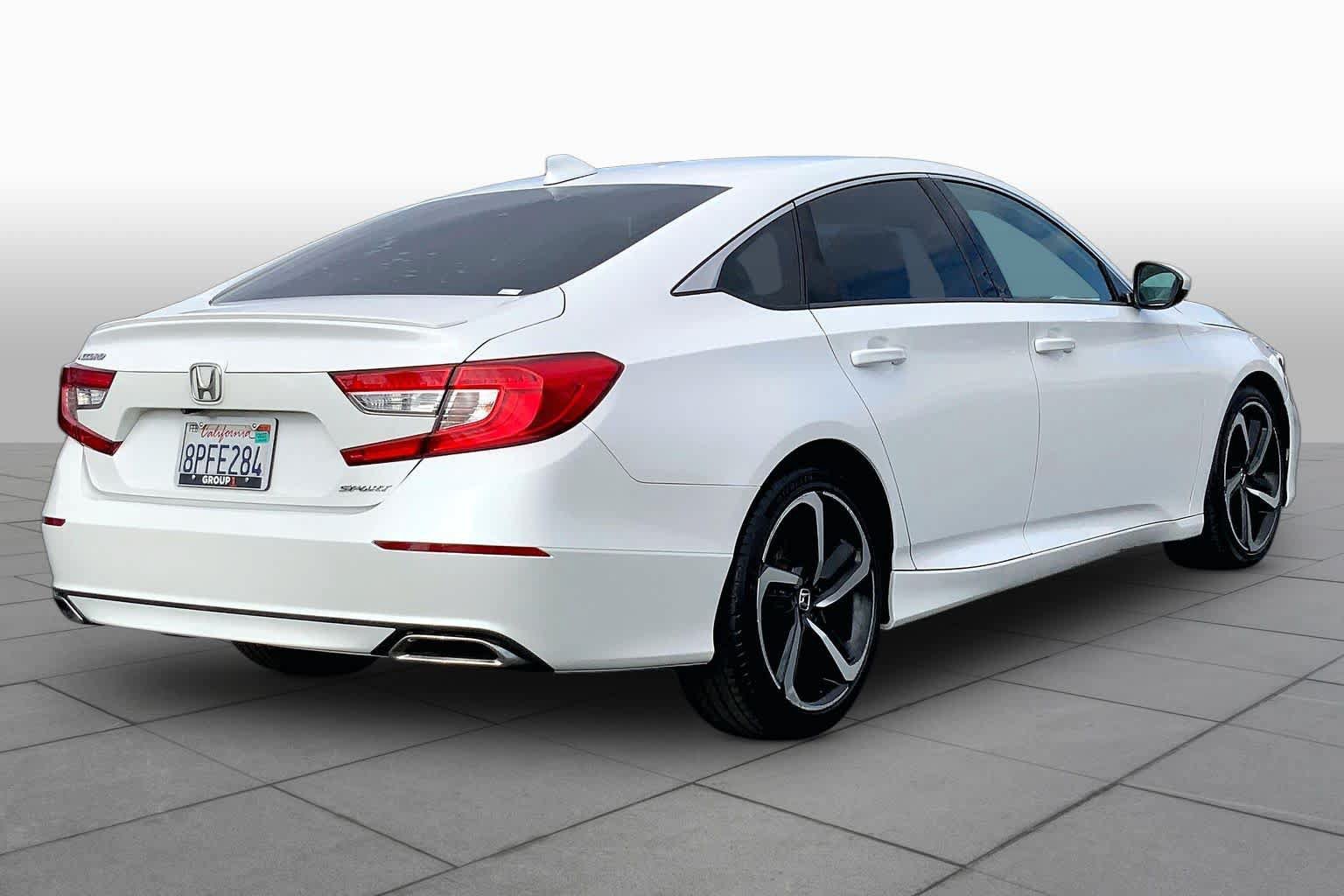 Used 2020 Honda Accord Sport image 12