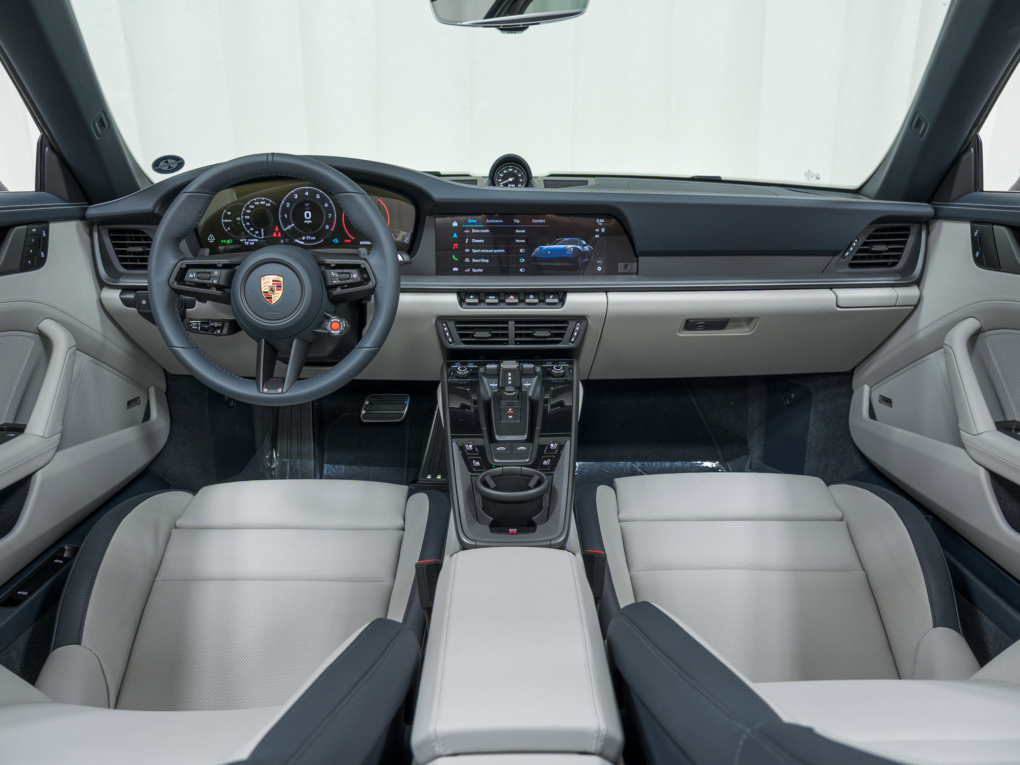 Used 2026 Porsche 911 Targa 4S image 23