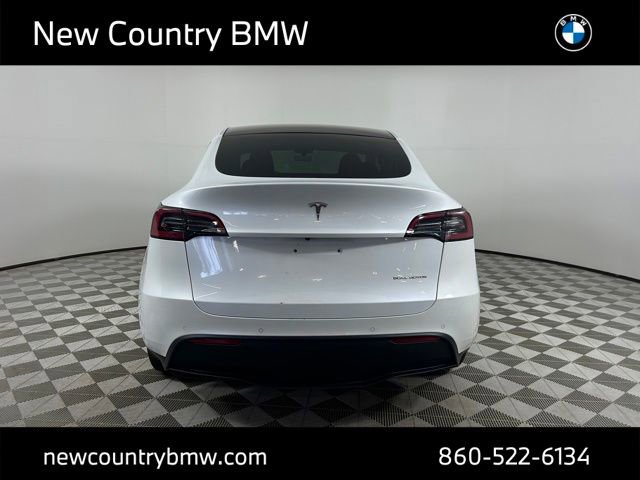 Used 2022 Tesla Model Y Long Range image 6