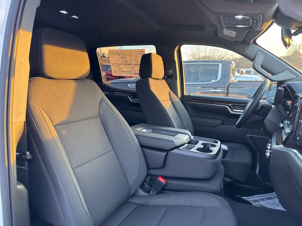 New 2026 GMC Sierra 1500 Elevation image 22