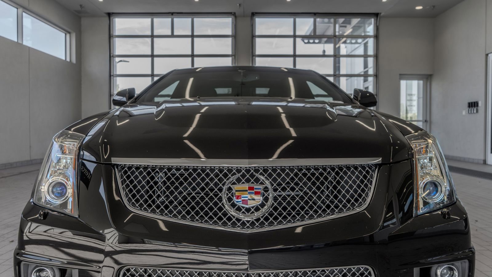 Used 2011 Cadillac CTS V w/ Wood Trim Package RWD image 23