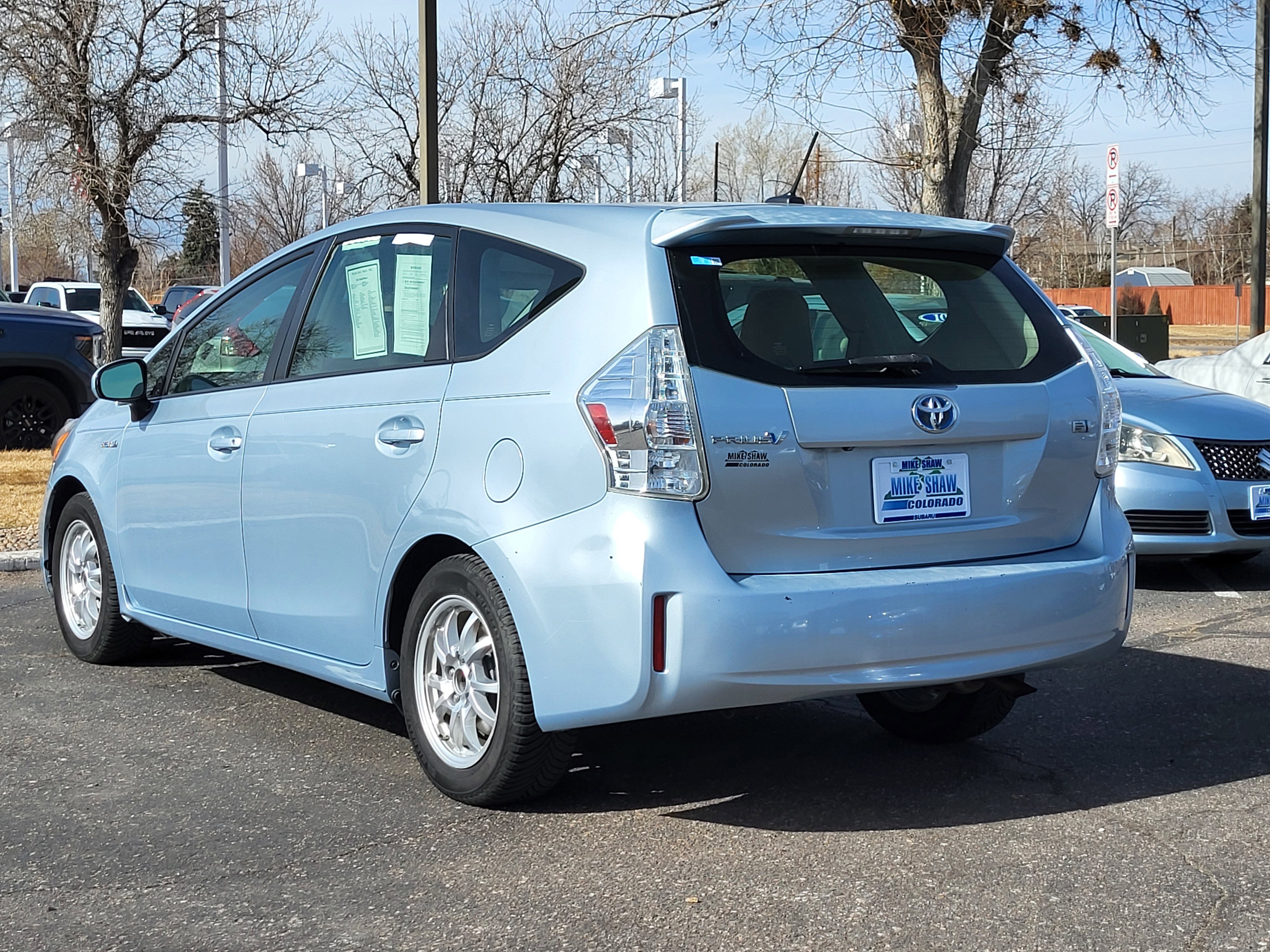 Used 2013 Toyota Prius V Three image 5
