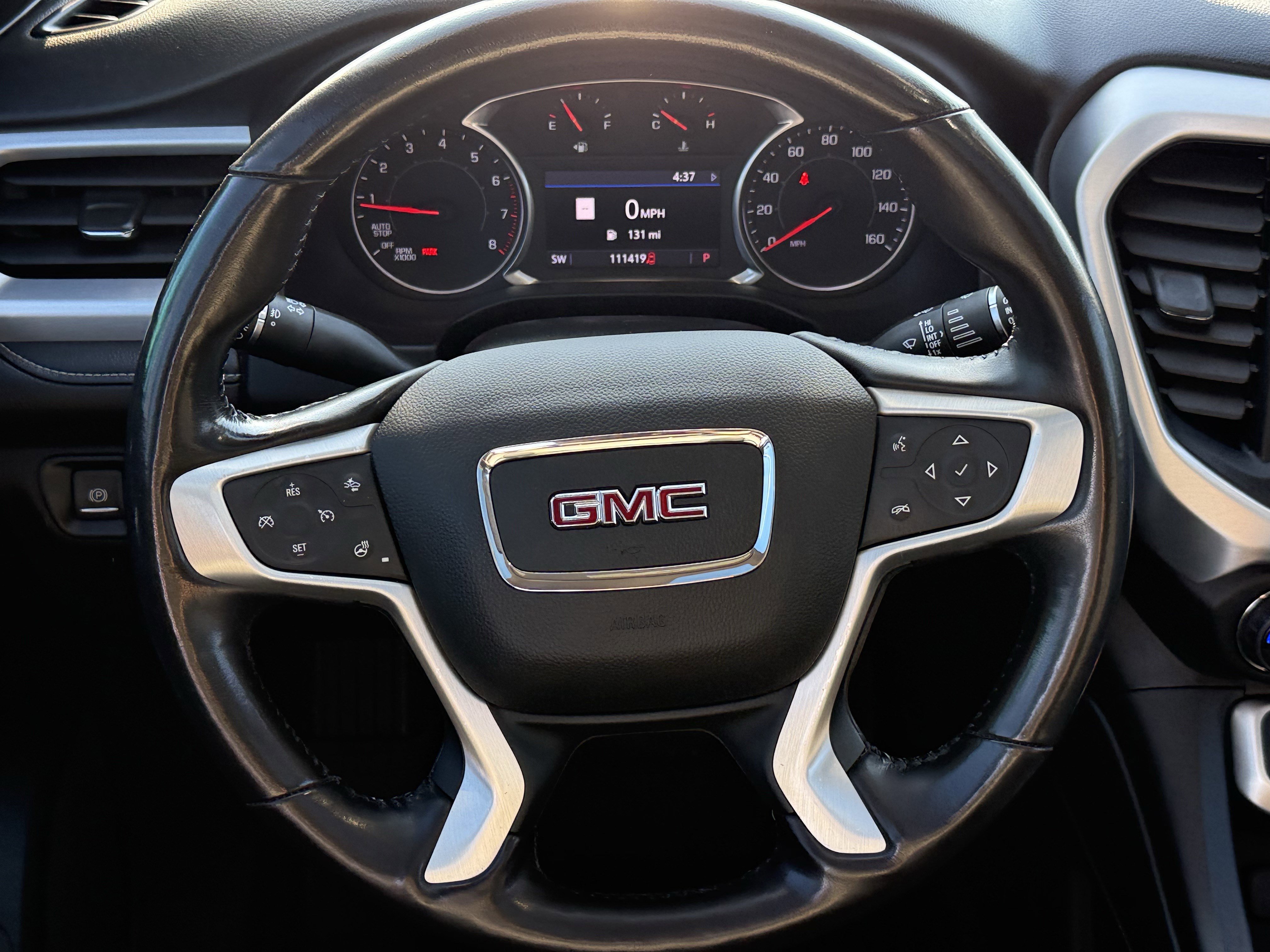 Used 2022 GMC Acadia SLT w/ Elevation Edition image 15
