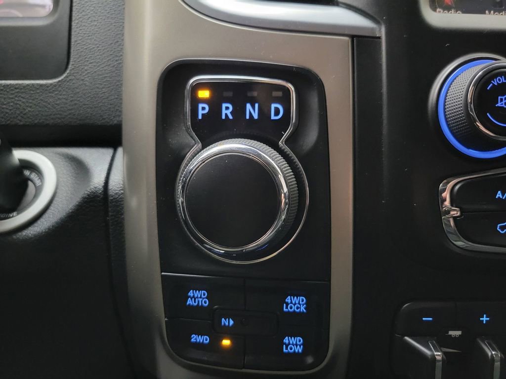 Used 2015 RAM 1500 Big Horn image 13