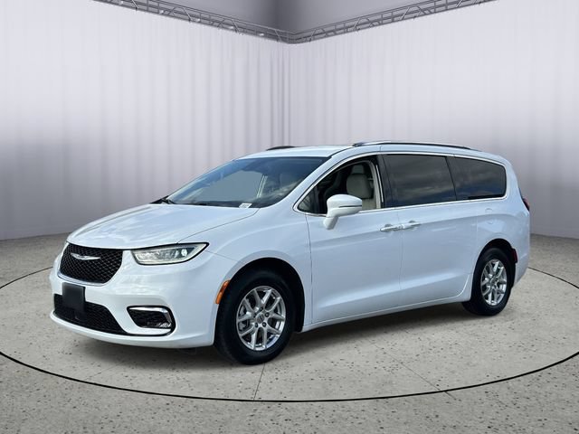 Used 2021 Chrysler Pacifica Touring-L FWD image 1