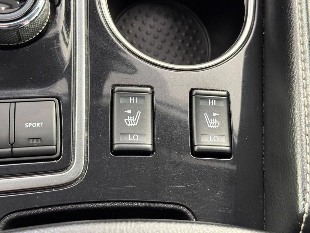 Used 2023 Nissan Maxima SV w/ Floor Mat Group FWD image 28
