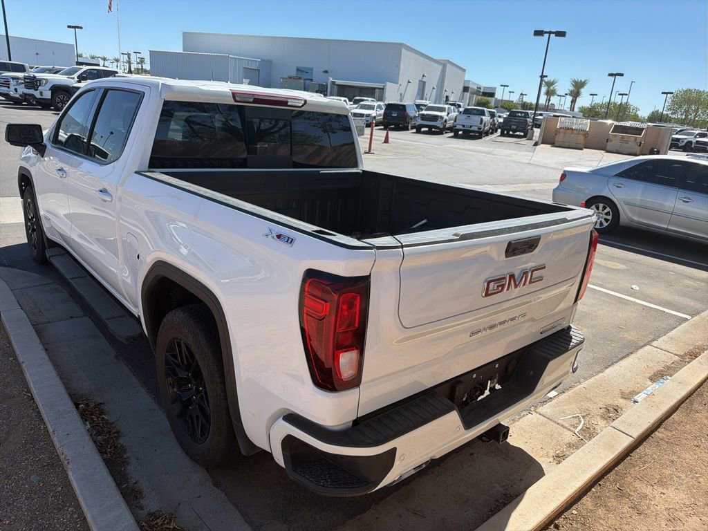 Used 2024 GMC Sierra 1500 Elevation w/ Elevation Premium Package image 5