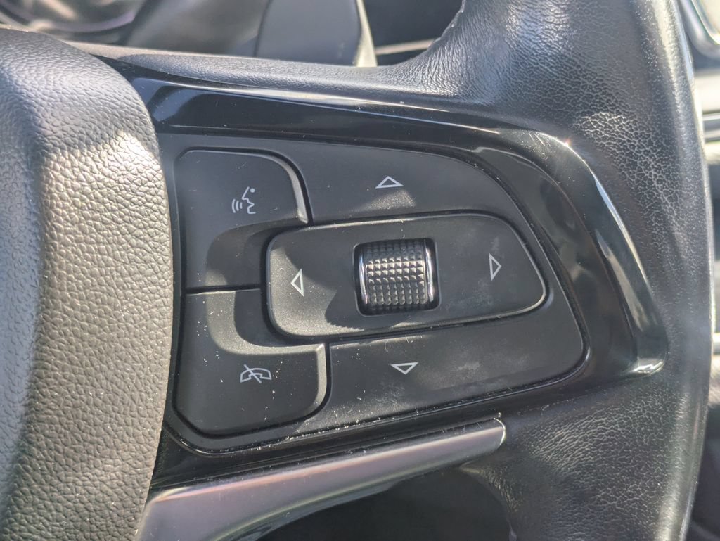 Used 2022 Buick Enclave Essence AWD/4WD image 24