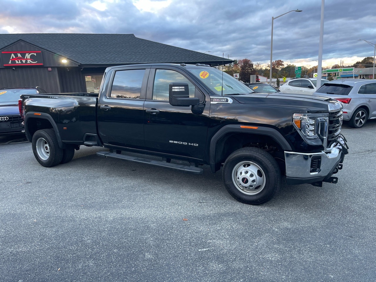Used 2022 GMC Sierra 3500 Pro w/ Convenience Package image 15