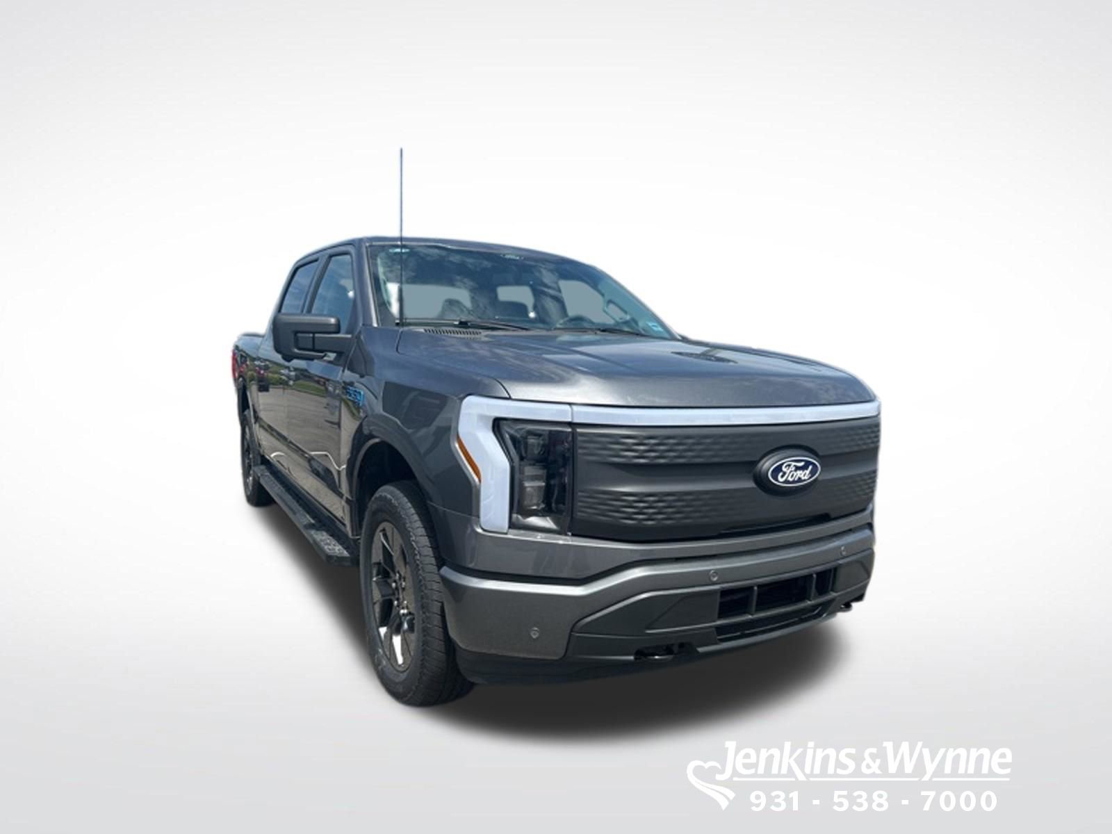 New 2025 Ford F150 Lightning Flash AWD/4WD image 4