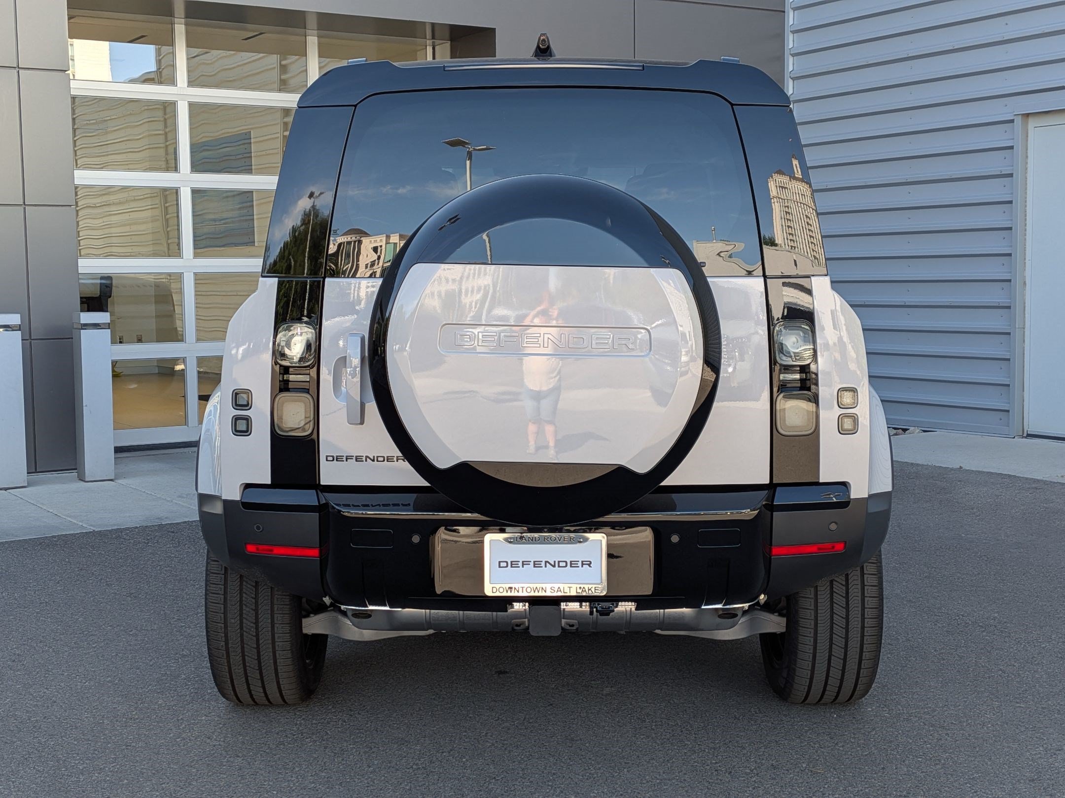 New 2026 Land Rover Defender 110 S AWD/4WD image 6