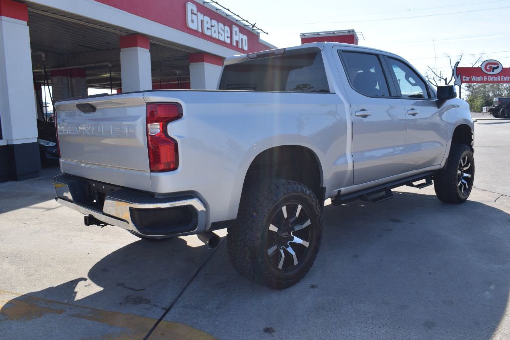 Used 2019 Chevrolet Silverado 1500 LT image 3