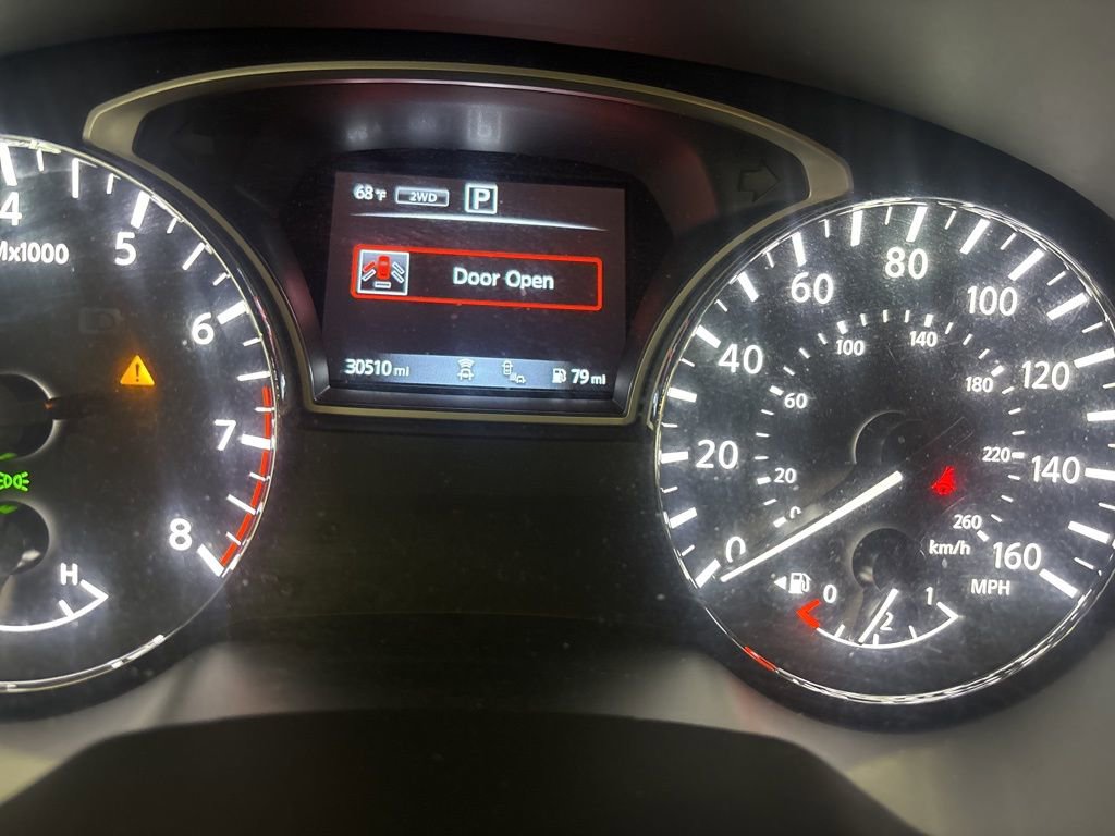 Used 2020 Nissan Pathfinder SL image 5