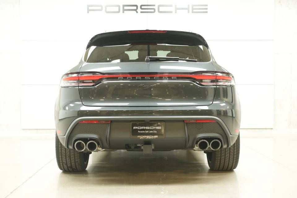 New 2026 Porsche Macan AWD/4WD image 12