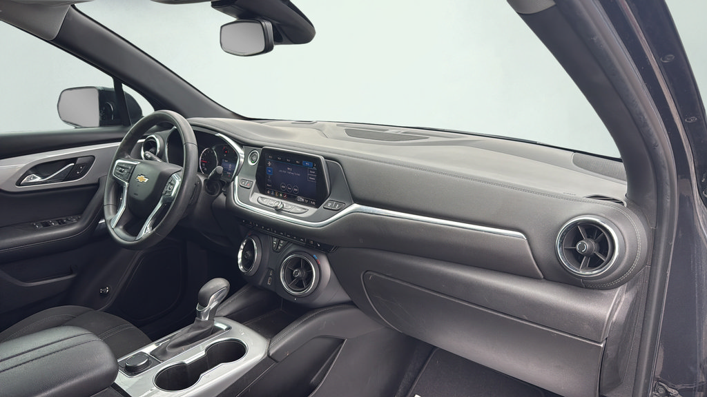 Used 2021 Chevrolet Blazer LT FWD image 31