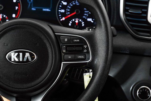 Used 2019 Kia Sportage LX image 15