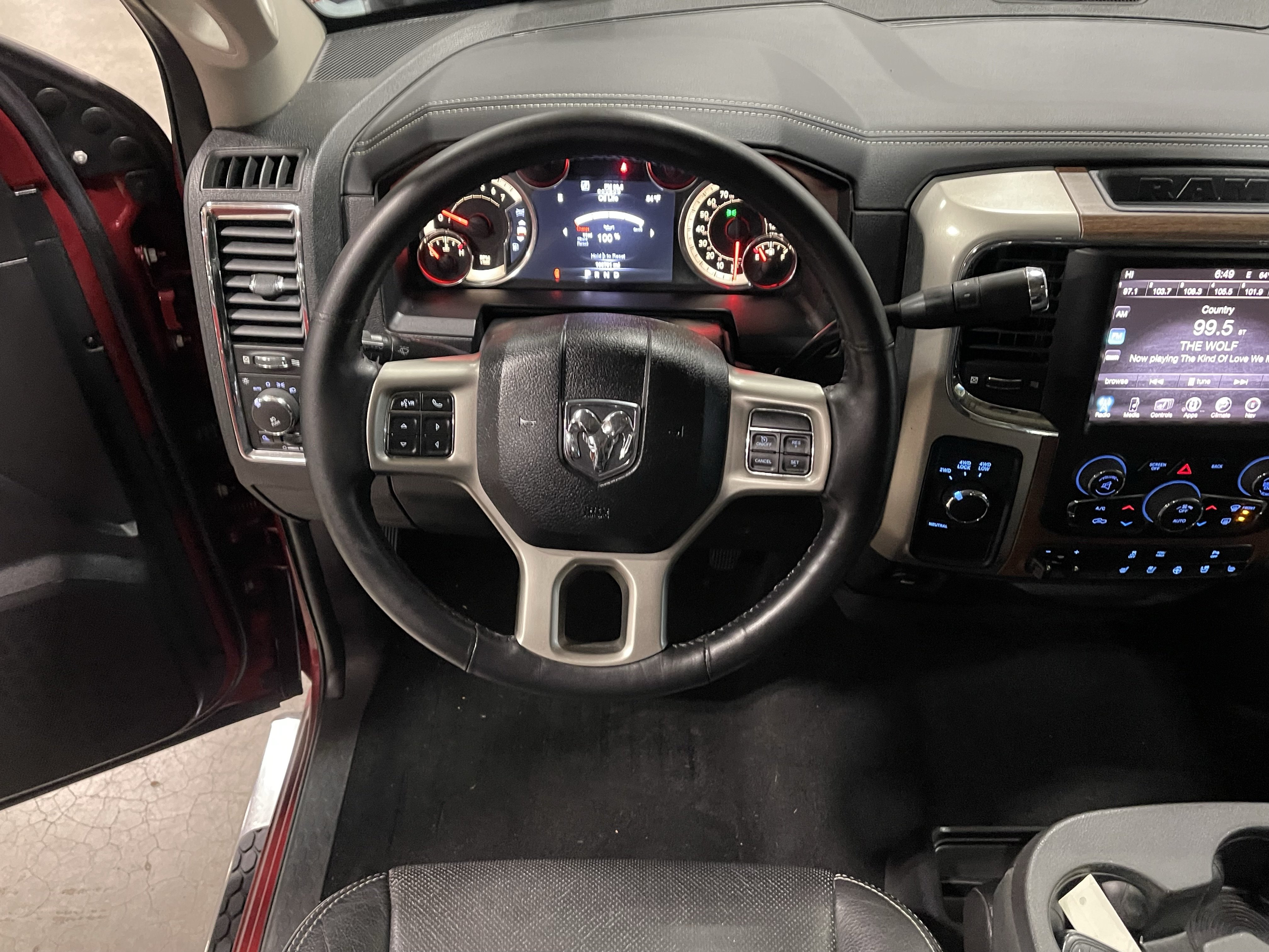 Used 2014 RAM 2500 Laramie AWD/4WD image 15
