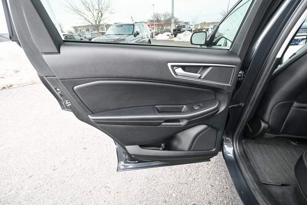 Certified 2024 Ford Edge SEL w/ Convenience Package image 24