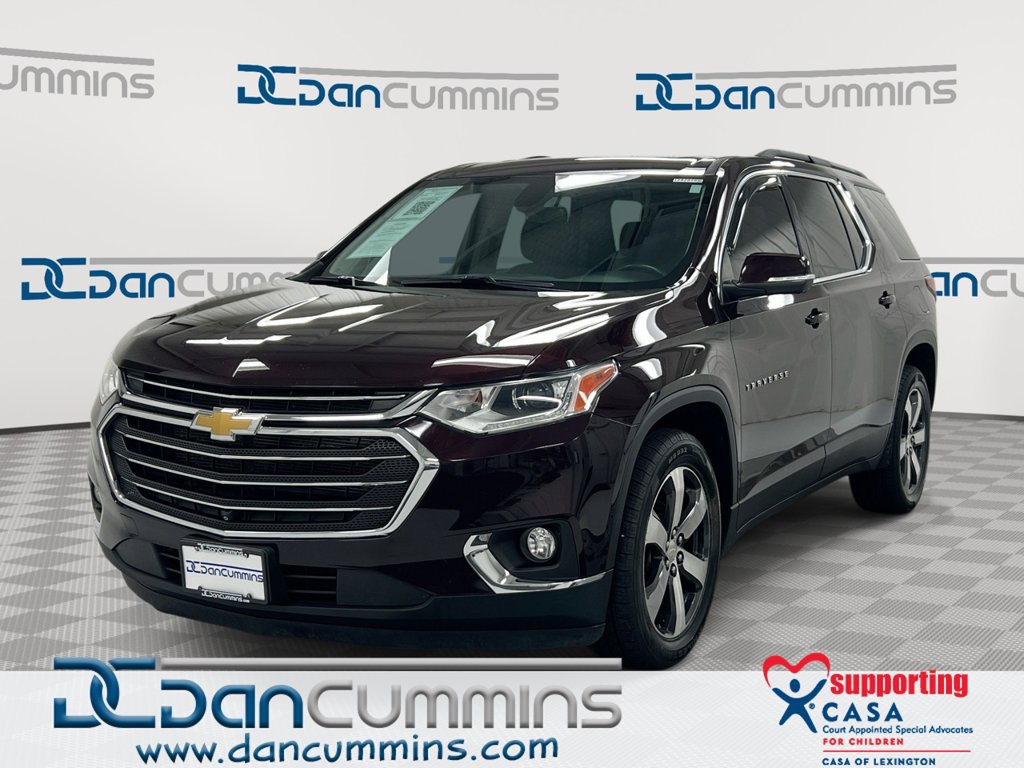 Used 2021 Chevrolet Traverse LT w/ LT Premium Package AWD/4WD image 1
