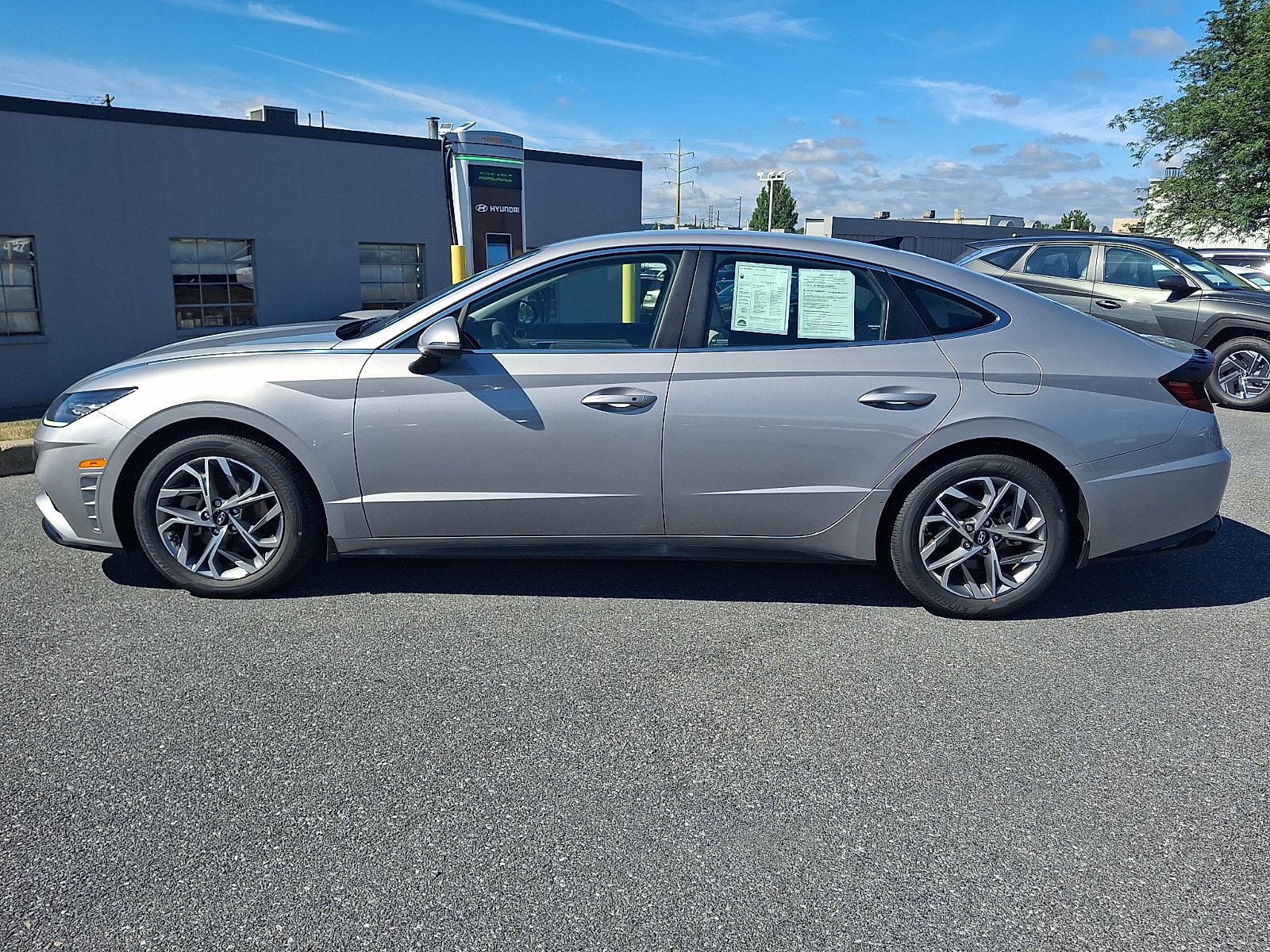 Certified 2023 Hyundai Sonata SEL FWD image 8