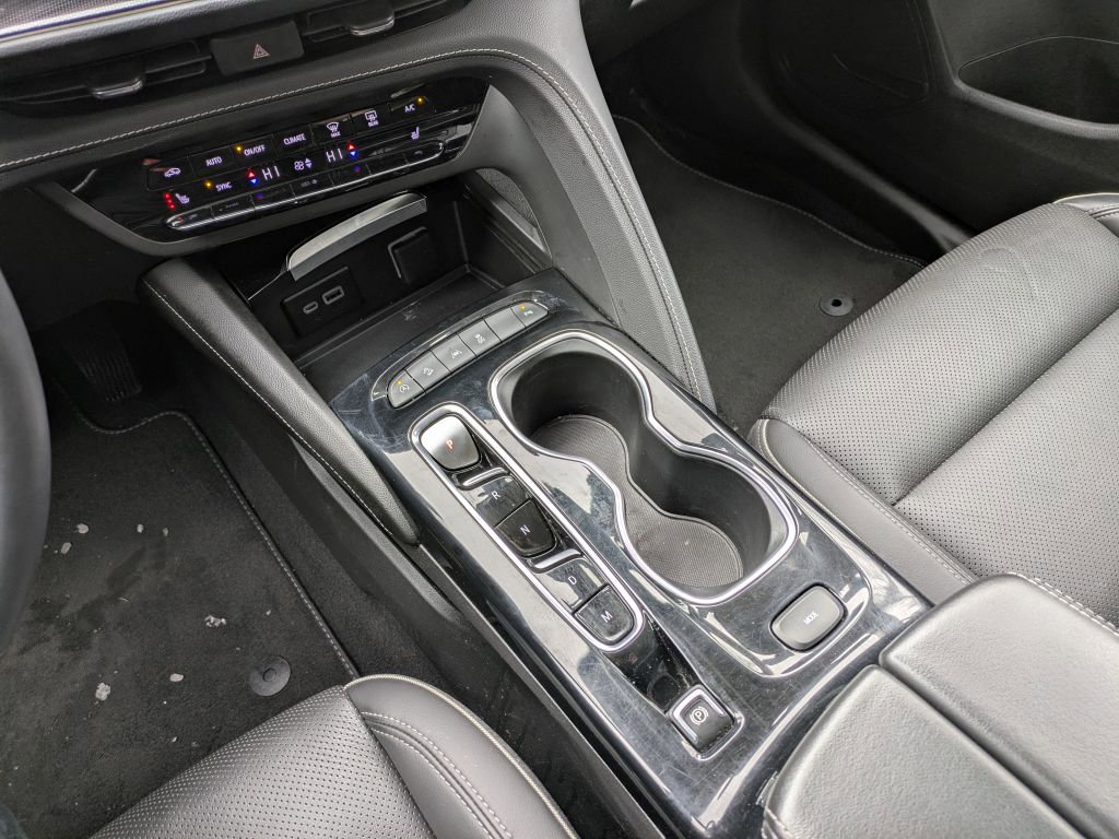 Certified 2023 Buick Envision Essence AWD/4WD image 21