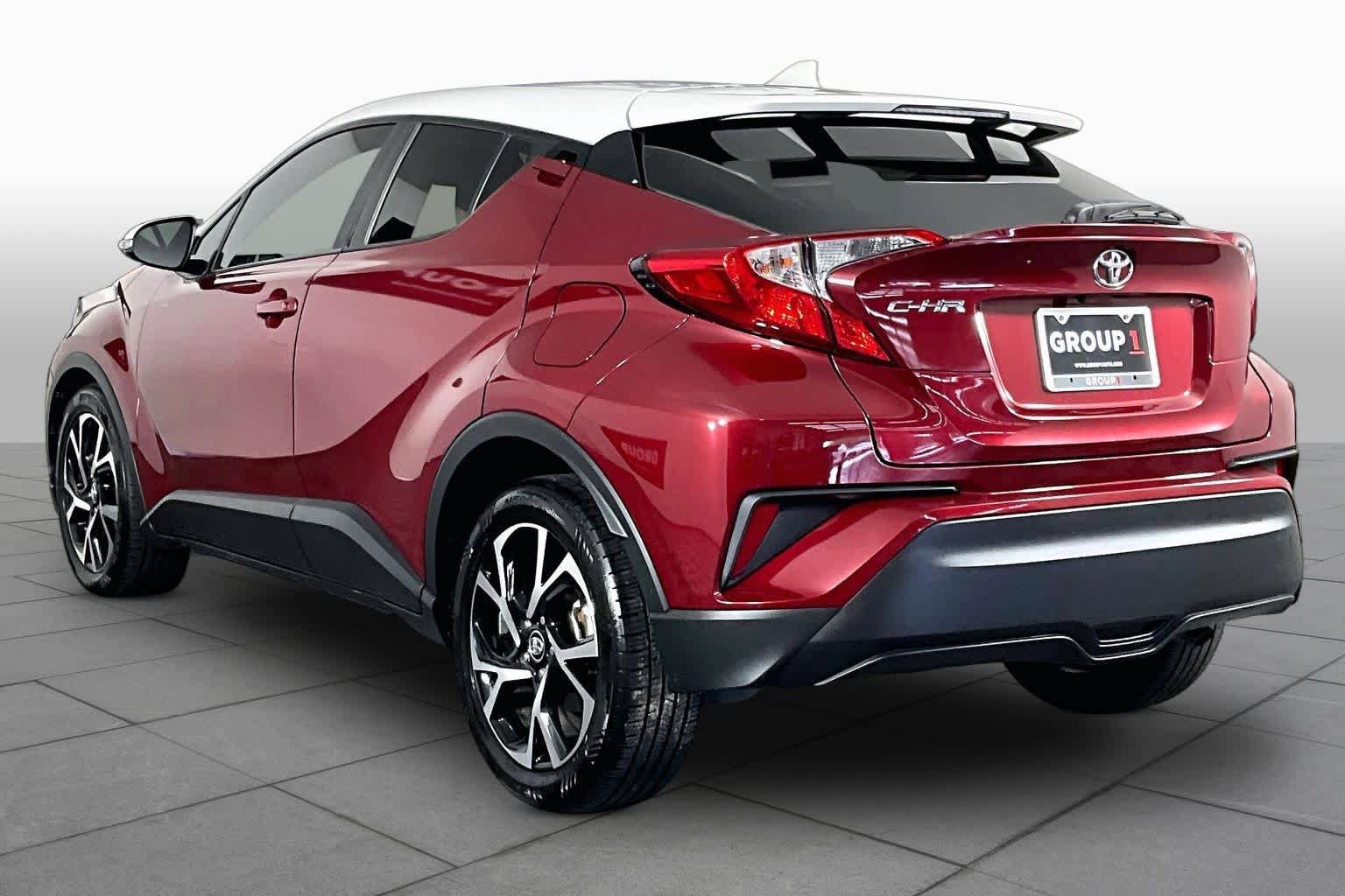 Used 2018 Toyota C-HR XLE FWD image 11