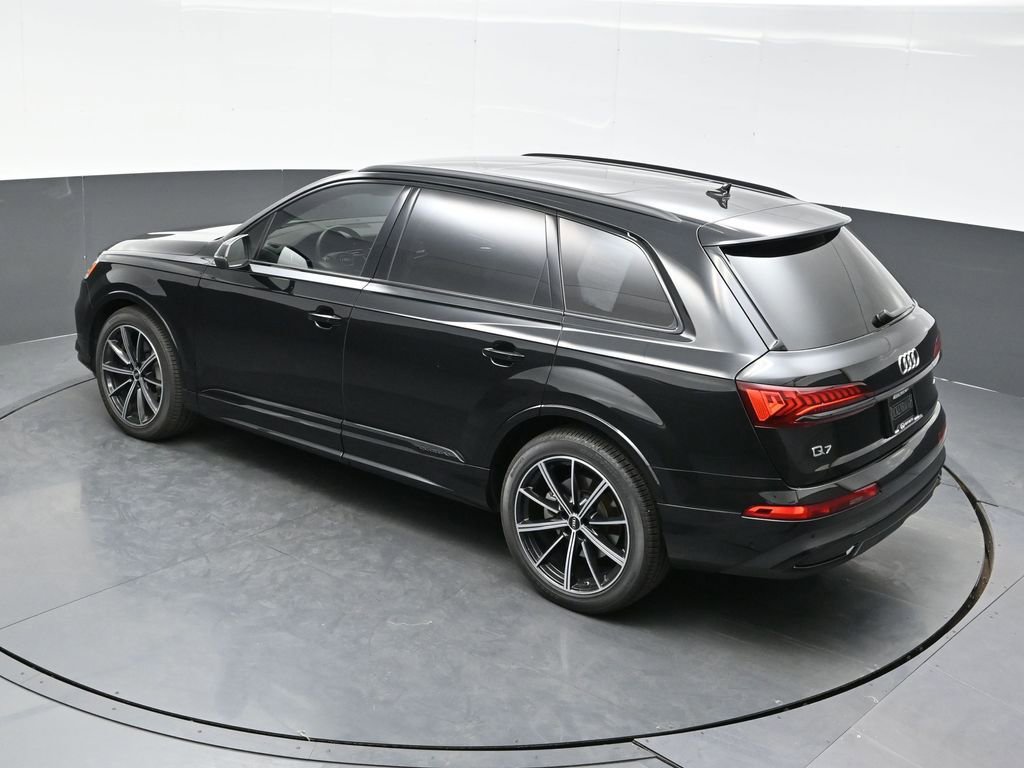 Used 2022 Audi Q7 3.0T Prestige AWD/4WD image 41