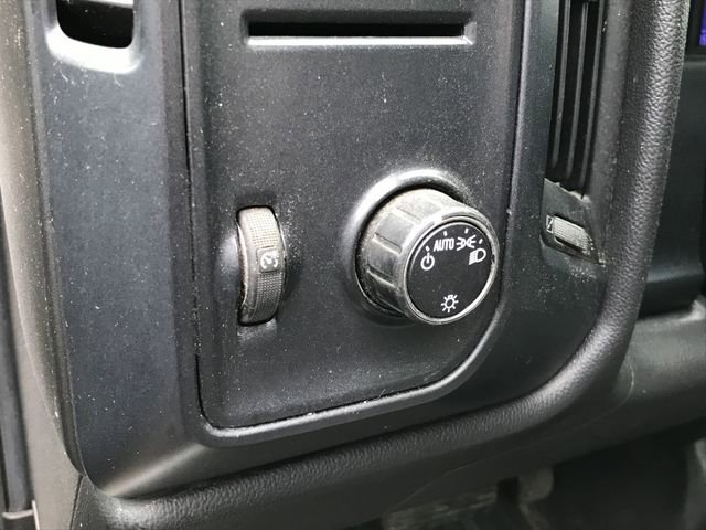 Used 2015 Chevrolet Silverado 1500 W/T RWD image 5
