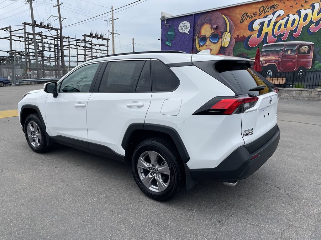 Used 2025 Toyota RAV4 XLE w/ Convenience Package AWD/4WD image 3