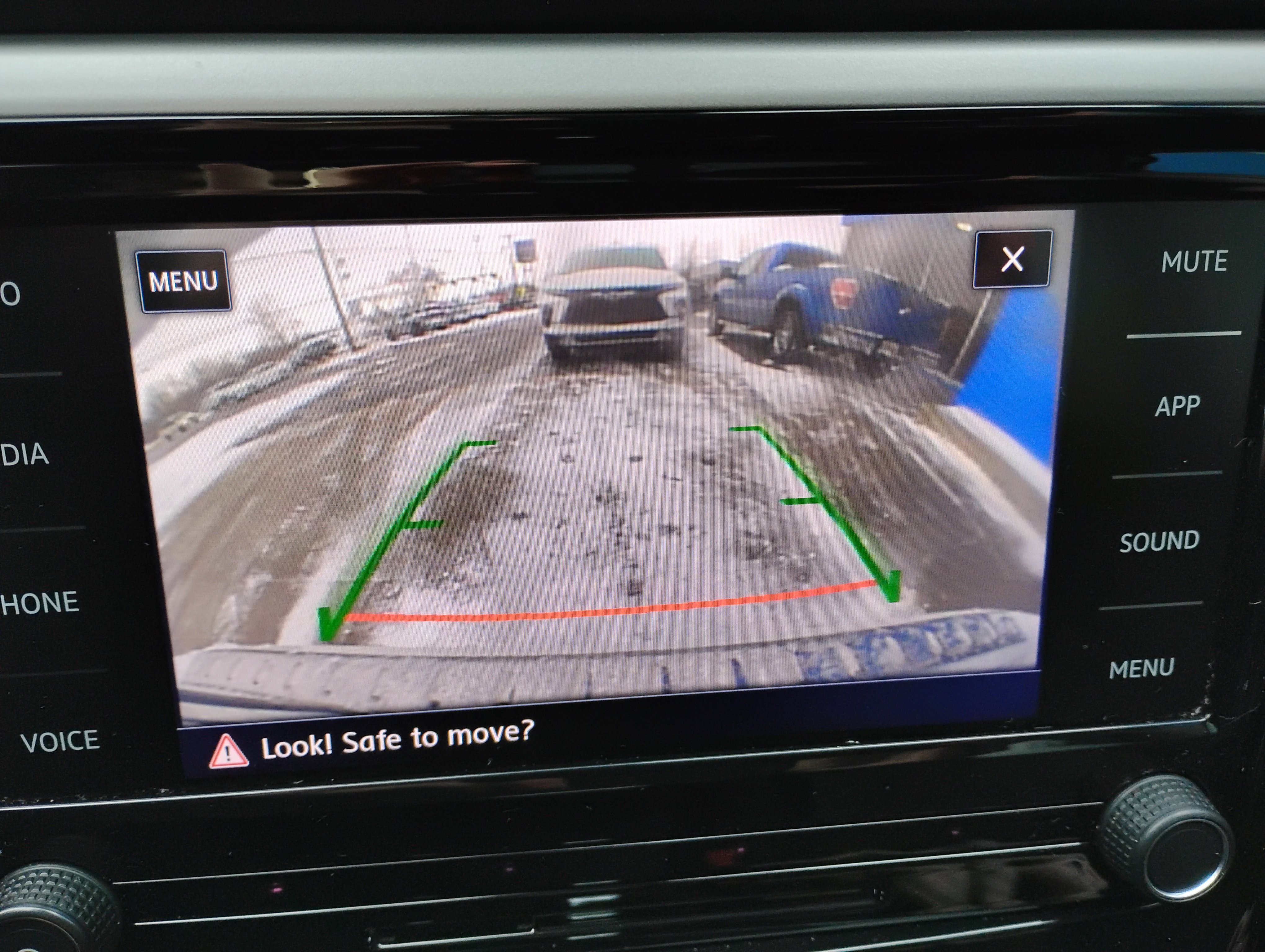 Used 2021 Volkswagen Passat 2.0T SE image 5