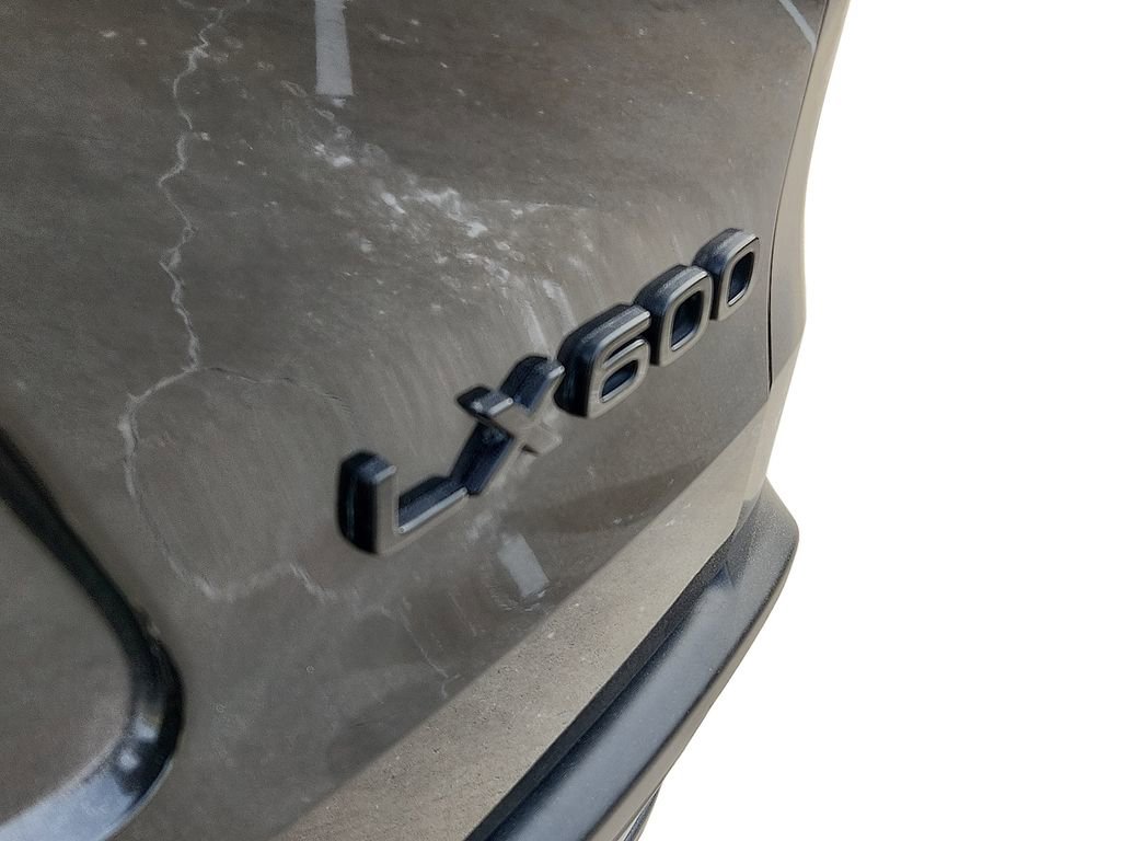 Used 2025 Lexus LX 600 4WD w/ Luxury Package image 31