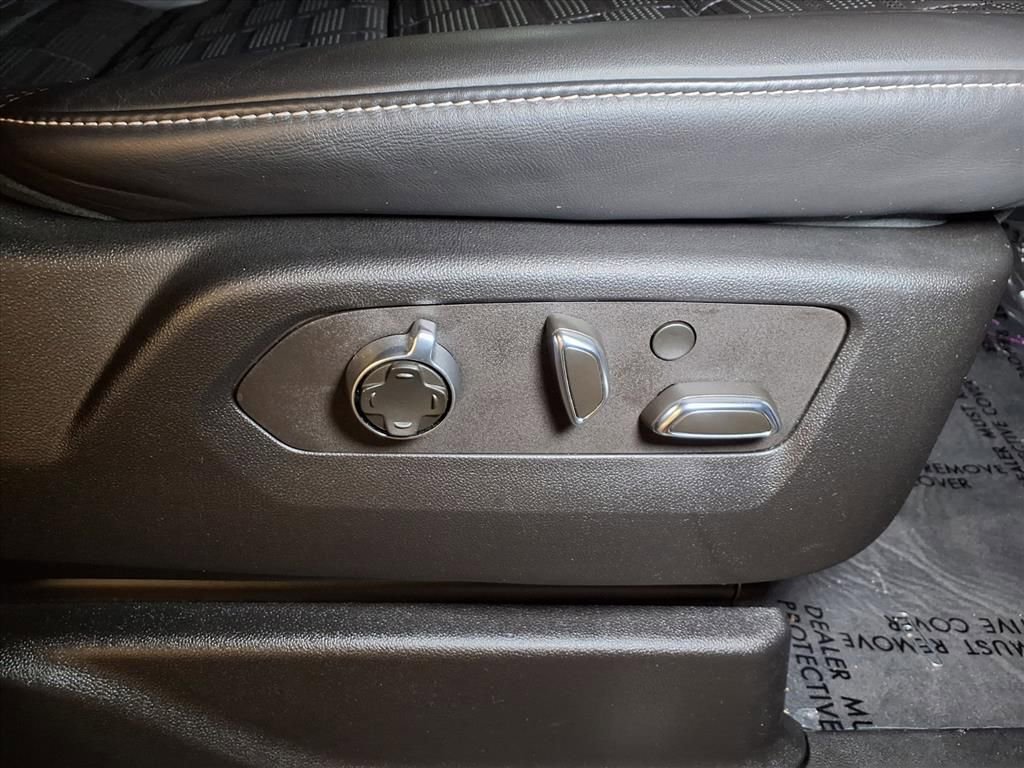 Certified 2023 Cadillac Escalade V image 26
