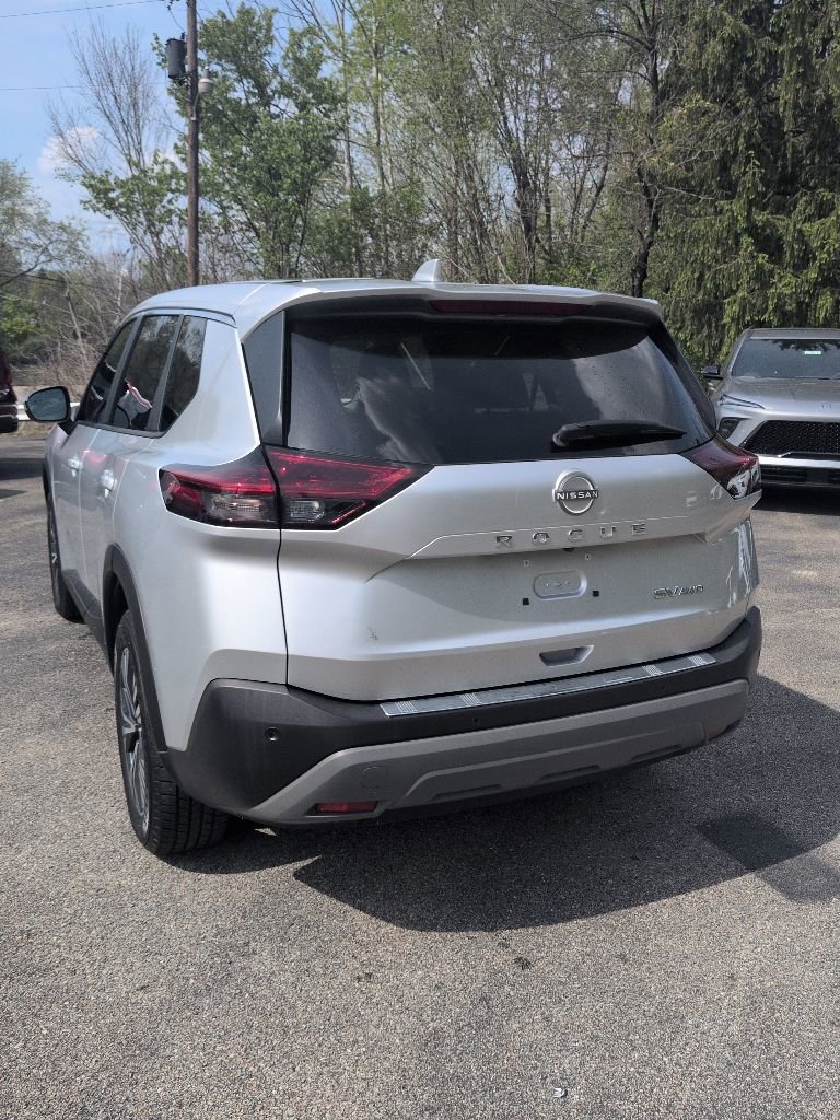 Used 2023 Nissan Rogue SV AWD/4WD image 11