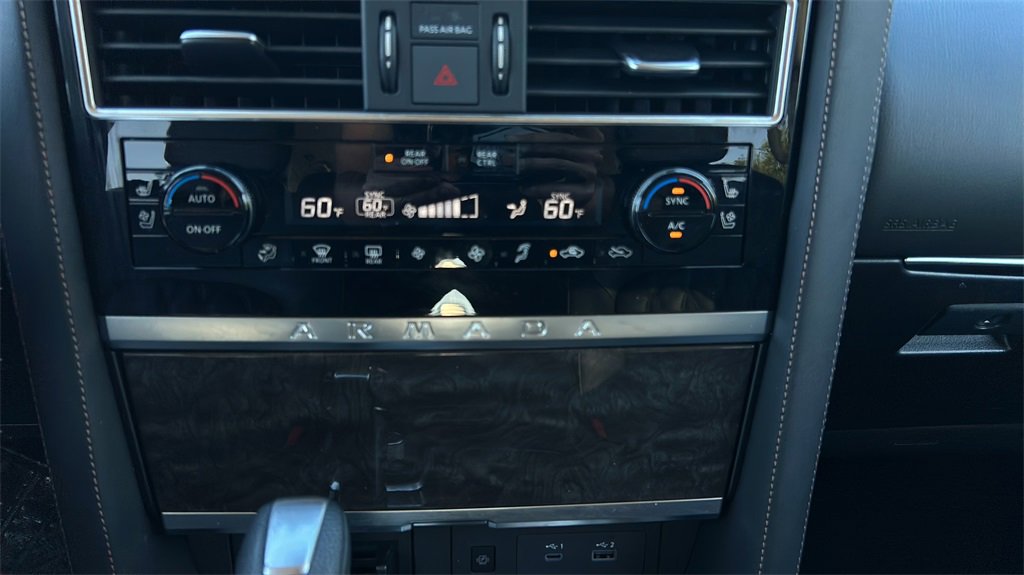 Used 2024 Nissan Armada Platinum w/ Captain's Chairs Package image 22