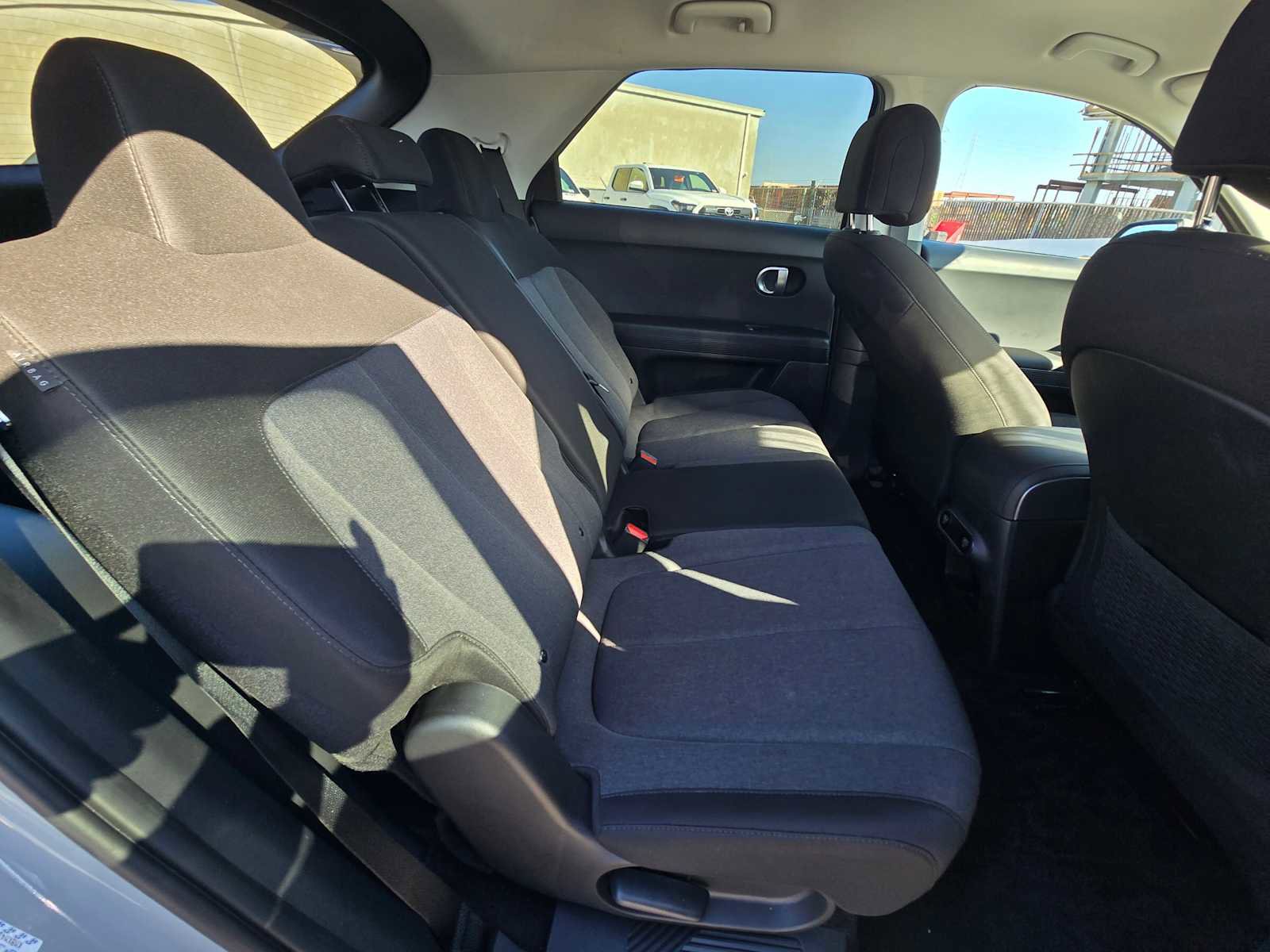 Used 2024 Hyundai Ioniq 5 SE image 14