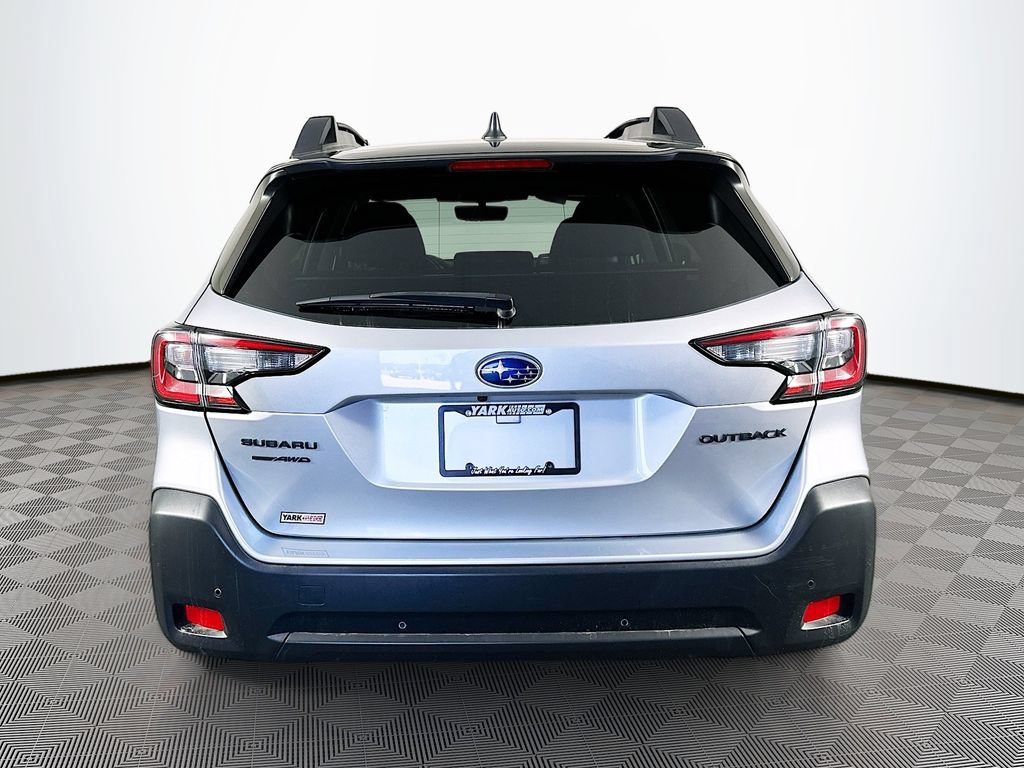 Used 2023 Subaru Outback Onyx Edition AWD/4WD image 9