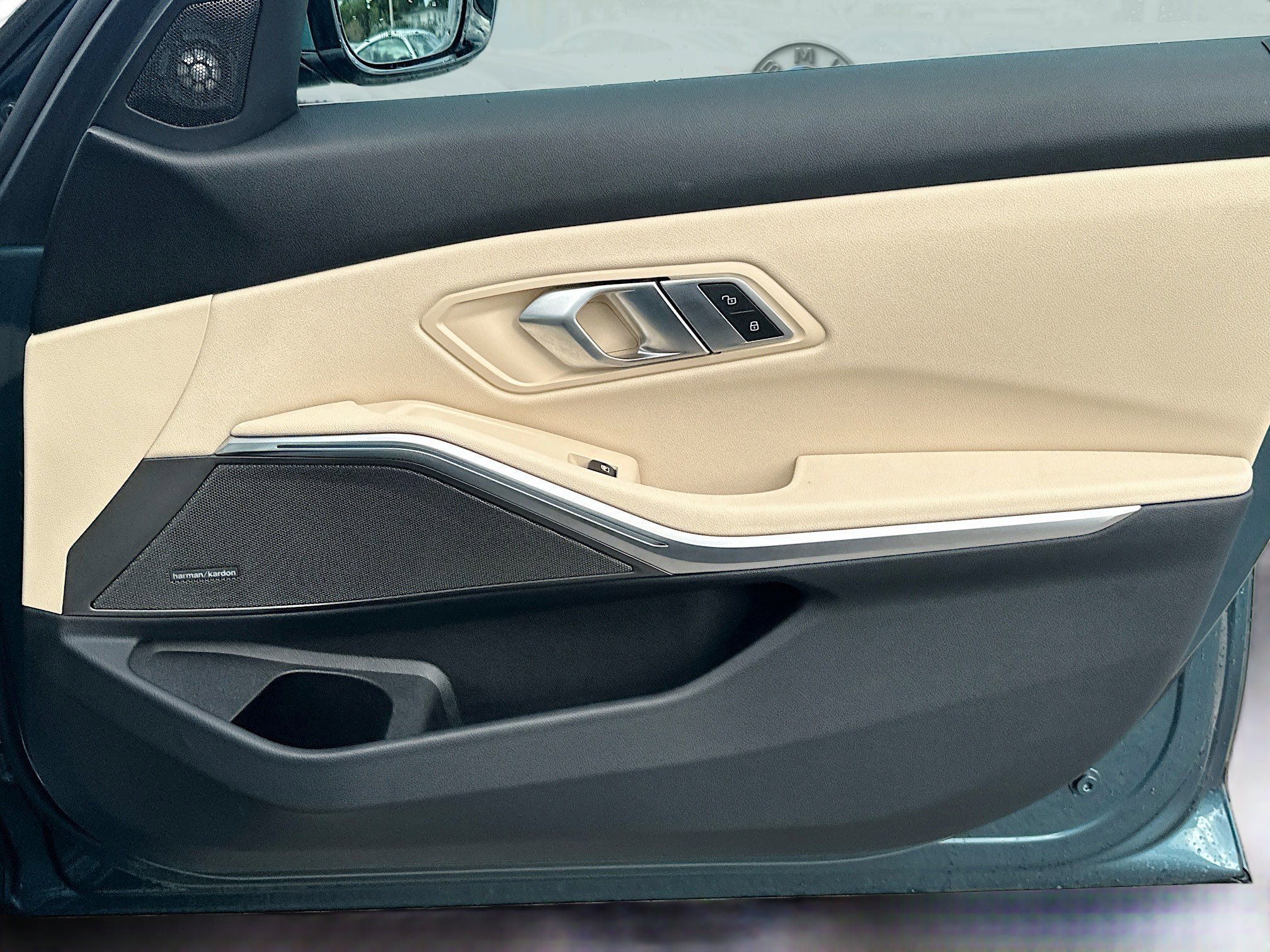 Used 2021 BMW 330i Sedan w/ Premium Package image 36