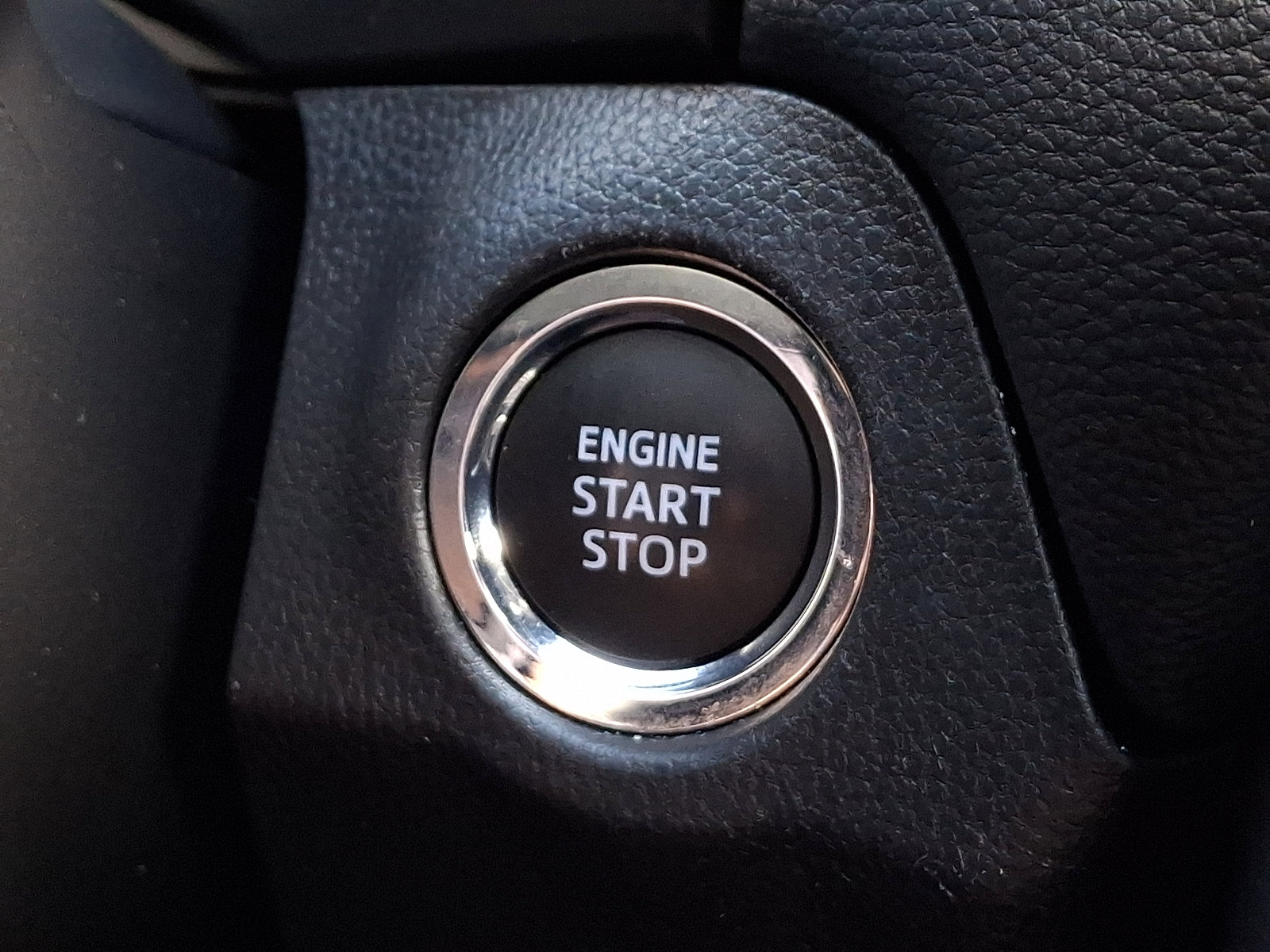 Used 2024 Toyota RAV4 XLE w/ Convenience Package image 23