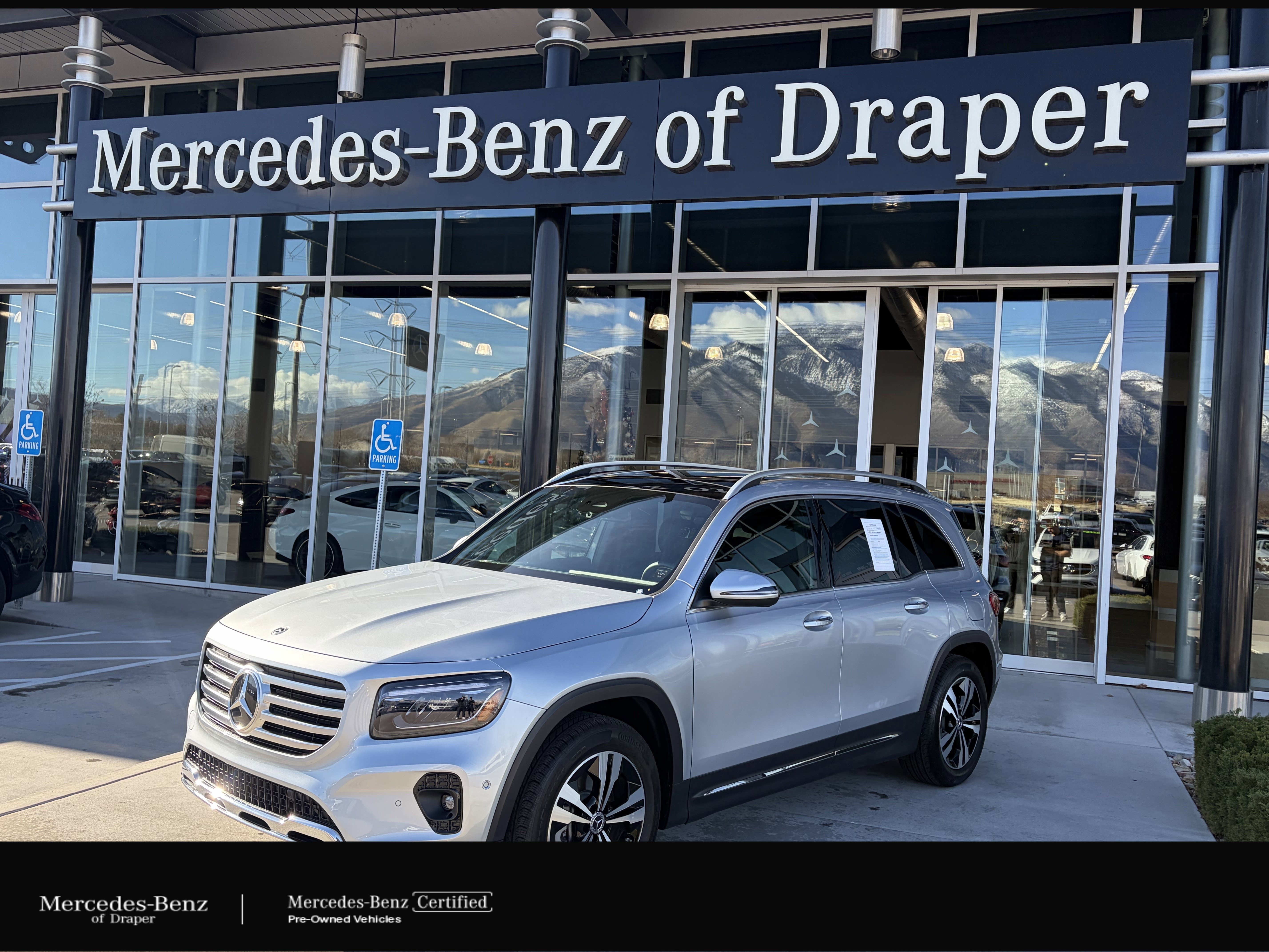Certified 2025 Mercedes-Benz GLB 250 4MATIC image 1