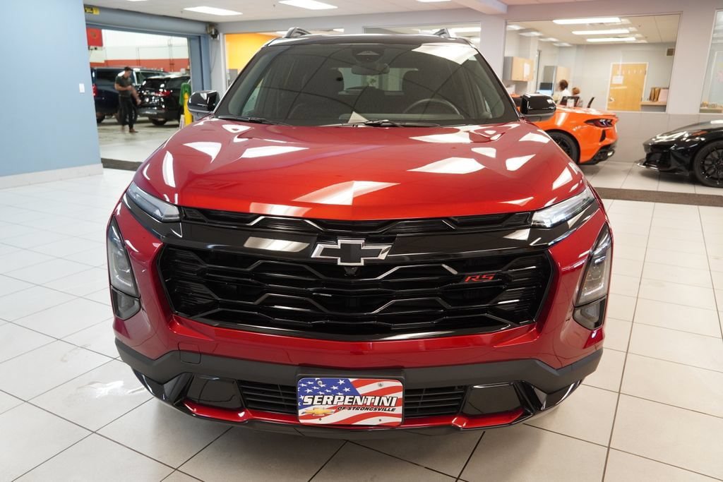 New 2026 Chevrolet Equinox RS w/ LPO, Floor Liner Package AWD/4WD image 16