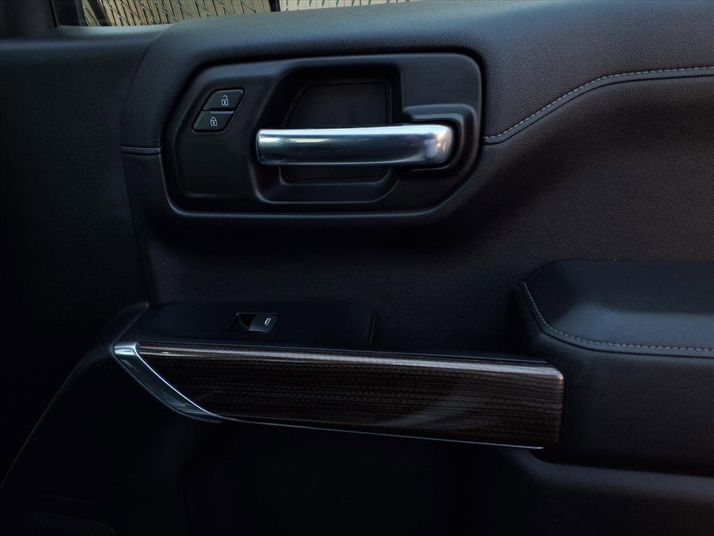 Used 2020 Chevrolet Silverado 1500 LT w/ All-Star Edition image 24